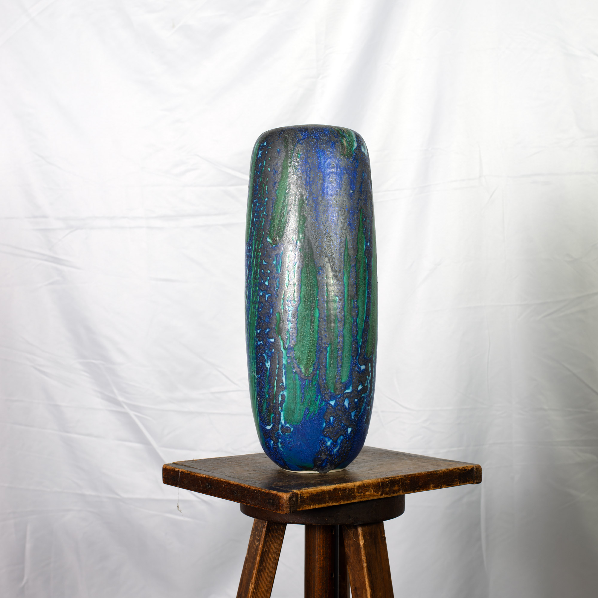 Armel Hédé – Vase en bleu